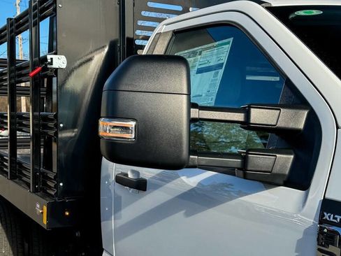Used 2024 Ford F350 XLT image 16