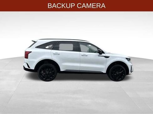 Used 2023 Kia Sorento SX AWD/4WD image 8