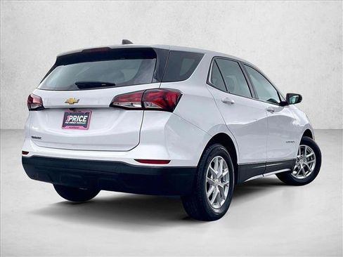 Certified 2024 Chevrolet Equinox LS FWD image 2