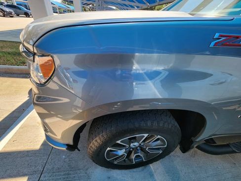 Used 2024 Chevrolet Silverado 1500 RST AWD/4WD image 7