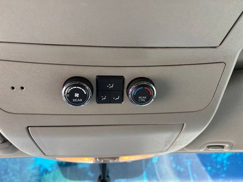 Used 2015 Nissan Armada Platinum w/ 2nd Row Captain Seat Package AWD/4WD image 25