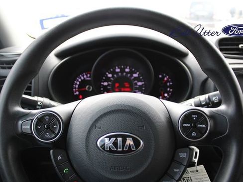 Used 2018 Kia Soul + image 20