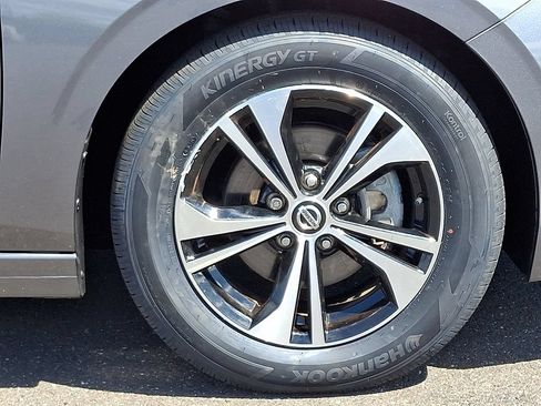 Used 2023 Nissan Sentra SV w/ Trunk Package FWD image 9