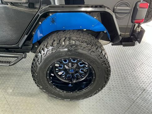 Used 2021 Jeep Wrangler Unlimited Rubicon 4xe w/ Cold Weather Group image 19