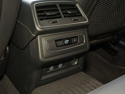 Used 2019 Audi A6 3.0T Premium w/ Convenience Package image 20