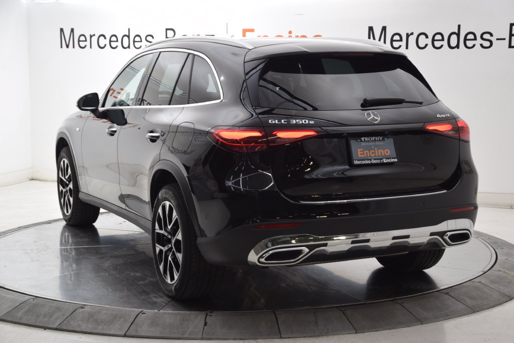 Certified 2025 Mercedes-Benz GLC 350e 4MATIC image 4