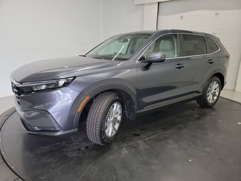 Used 2024 Honda CR-V EX-L image 3