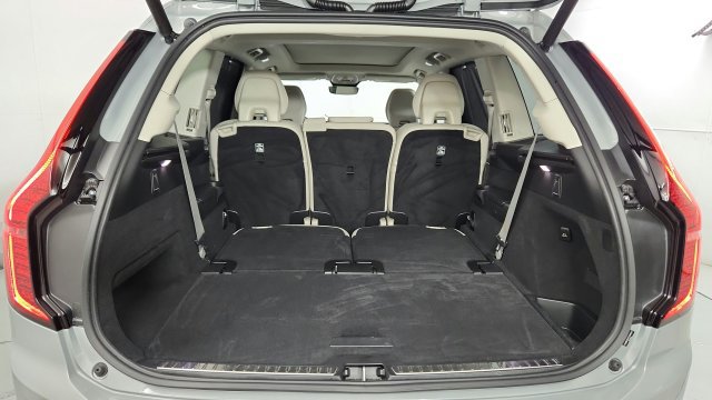 Certified 2026 Volvo XC90 B6 Ultra w/ Protection Package AWD/4WD image 44