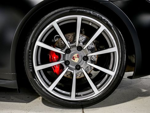 Used 2014 Porsche 911 Targa 4S image 46