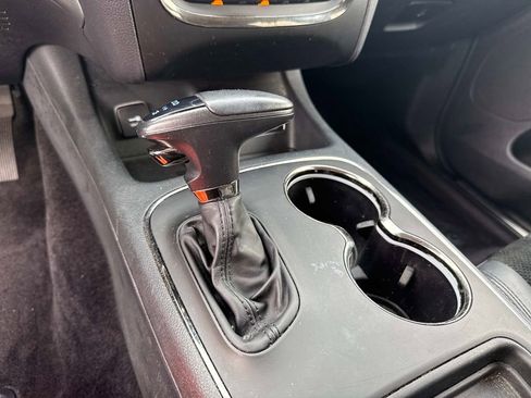 Used 2018 Dodge Durango GT image 30
