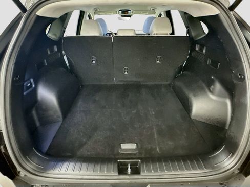 Used 2025 Hyundai Tucson SEL AWD/4WD image 29
