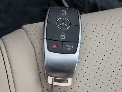 Used 2022 Mercedes-Benz GLE 350 4MATIC image 30