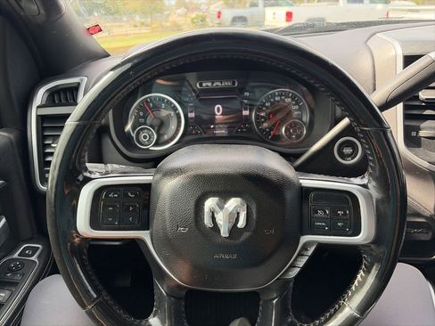 Used 2020 RAM 2500 Big Horn w/ Level 2 Equipment Group image 18