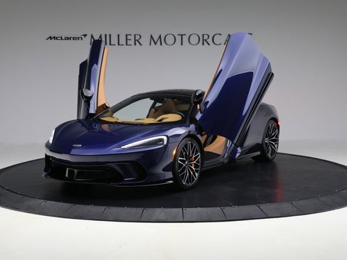 Used 2023 McLaren GT image 14