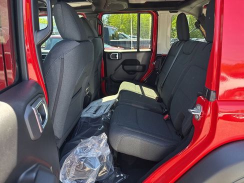 New 2026 Jeep Wrangler Unlimited Sport AWD/4WD image 17