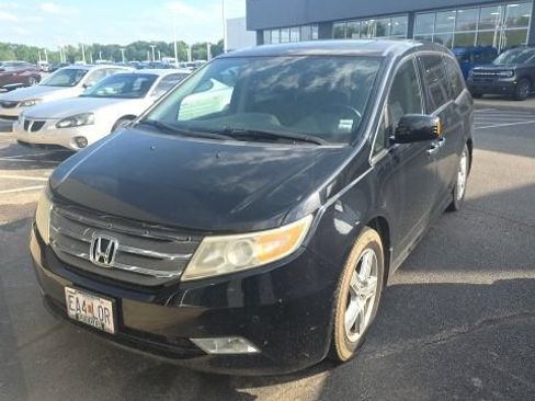 Used 2012 Honda Odyssey Touring image 2