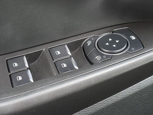 Used 2023 Ford Explorer 4WD image 26