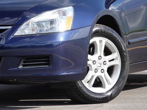 Used 2007 Honda Accord SE image 9