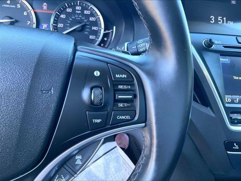 Used 2020 Acura MDX FWD image 21