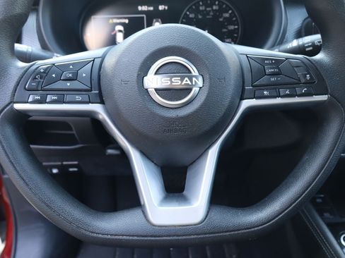 Used 2024 Nissan Kicks SV FWD image 11