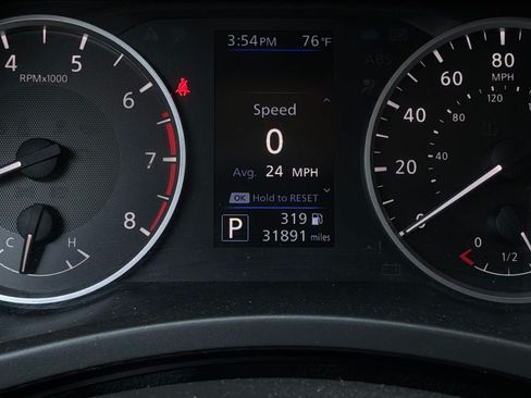 Used 2025 Nissan Sentra S FWD image 34