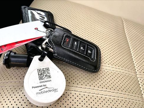 Used 2022 Lexus RX 350L Luxury image 14