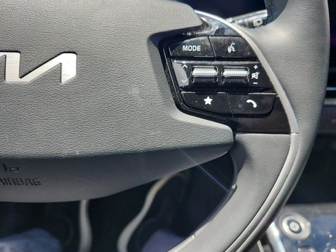 Used 2023 Kia Niro Wind w/ Wind Preserve Package FWD image 21