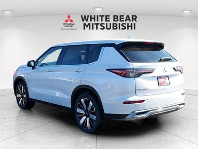 New 2026 Mitsubishi Outlander SE