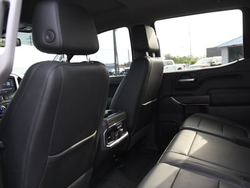 Used 2021 GMC Sierra 1500 SLT w/ SLT Premium Plus Package AWD/4WD image 12