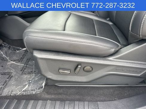 Used 2025 Ford F150 Lariat w/ Equipment Group 501A Mid AWD/4WD image 16