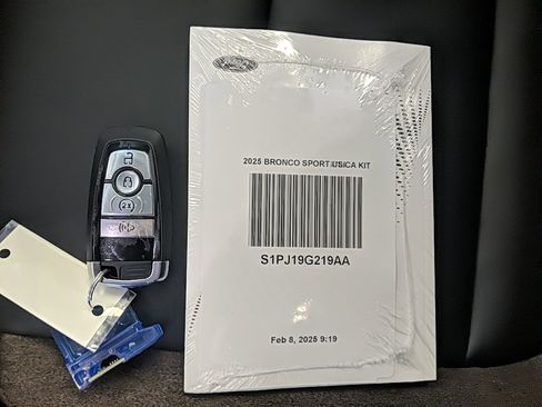 Used 2025 Ford Bronco Sport Outer Banks image 30