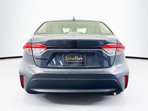 Used 2023 Toyota Corolla LE image 7