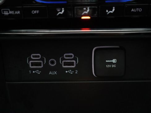 Used 2024 Jeep Grand Cherokee Overland image 20