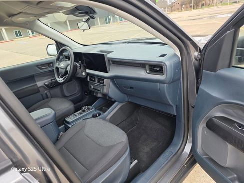 Used 2025 Ford Maverick XL w/ Equipment Group 102A image 19