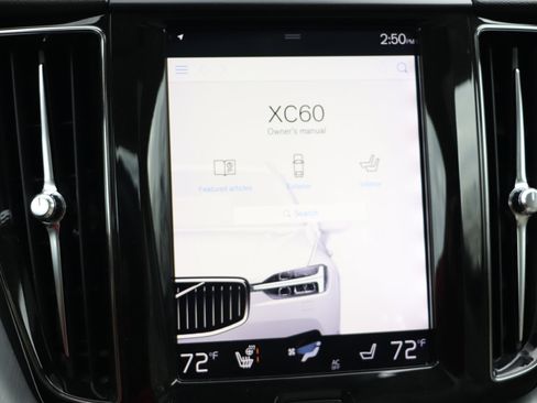 Used 2019 Volvo XC60 T6 Momentum w/ Premium Package image 25
