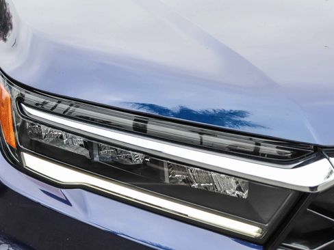 Certified 2023 Honda Pilot Elite image 6