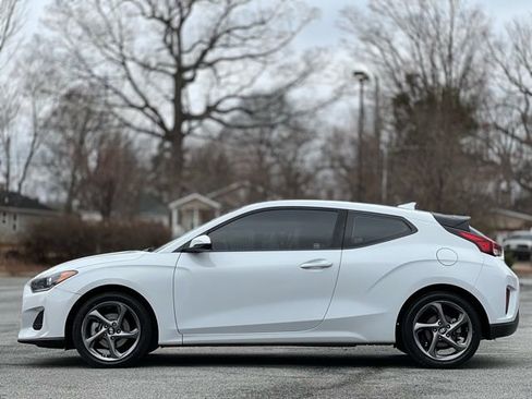 Used 2019 Hyundai Veloster 2.0 image 8