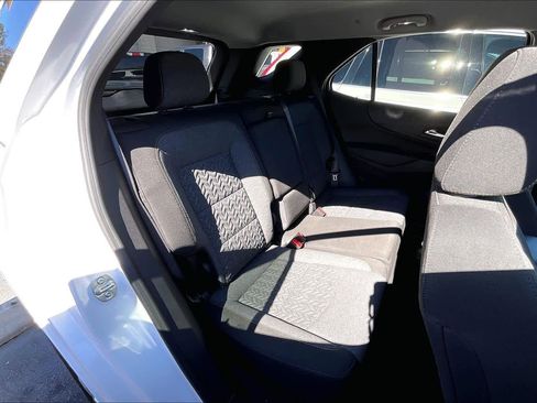 Certified 2024 Chevrolet Equinox LT w/ LPO, Floor Liner Package image 26