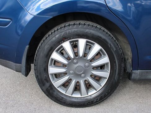 Used 2008 Nissan Versa 1.8 S w/ PWR Pkg image 32