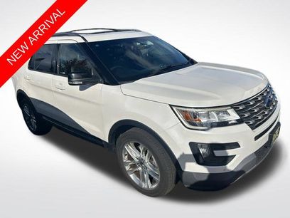 Used 2016 Ford Explorer XLT w/ Equipment Group 202A