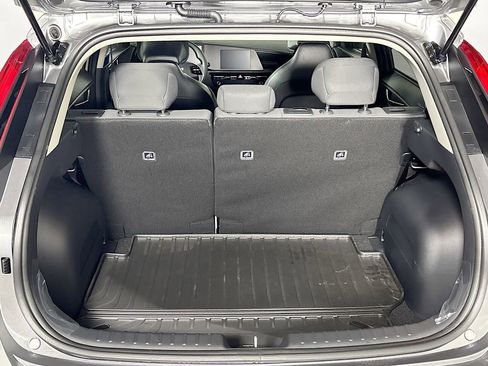 New 2026 Kia Niro LX image 20