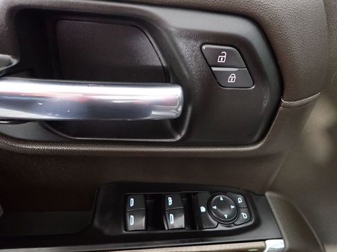 Used 2020 Chevrolet Silverado 1500 RST w/ All-Star Edition image 19