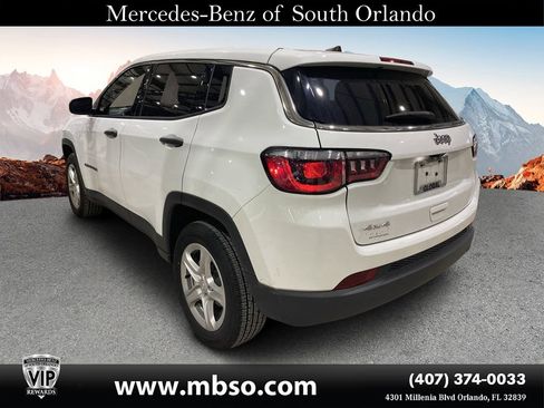 Used 2023 Jeep Compass Sport AWD/4WD image 4