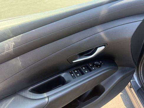 Used 2025 Hyundai Tucson SEL FWD image 11