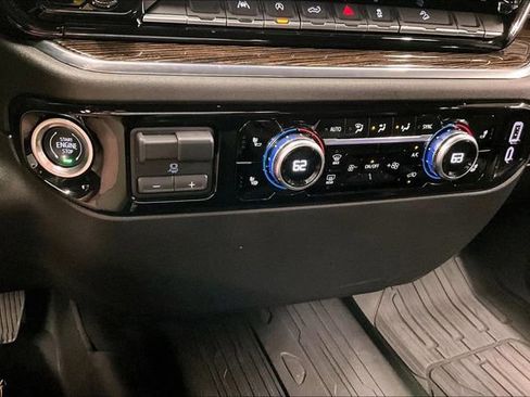 Used 2024 GMC Sierra 1500 Elevation AWD/4WD image 31