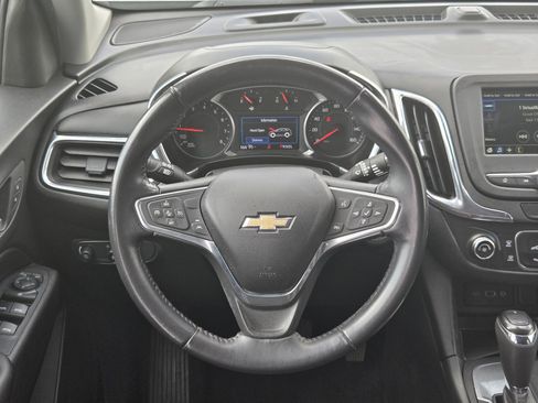 Used 2019 Chevrolet Equinox LT FWD image 24