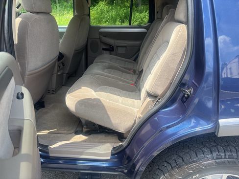 Used 2003 Ford Explorer Sport XLT AWD/4WD image 21