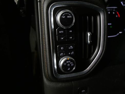 Used 2022 GMC Sierra 1500 AT4 w/ AT4 Preferred Package AWD/4WD image 16