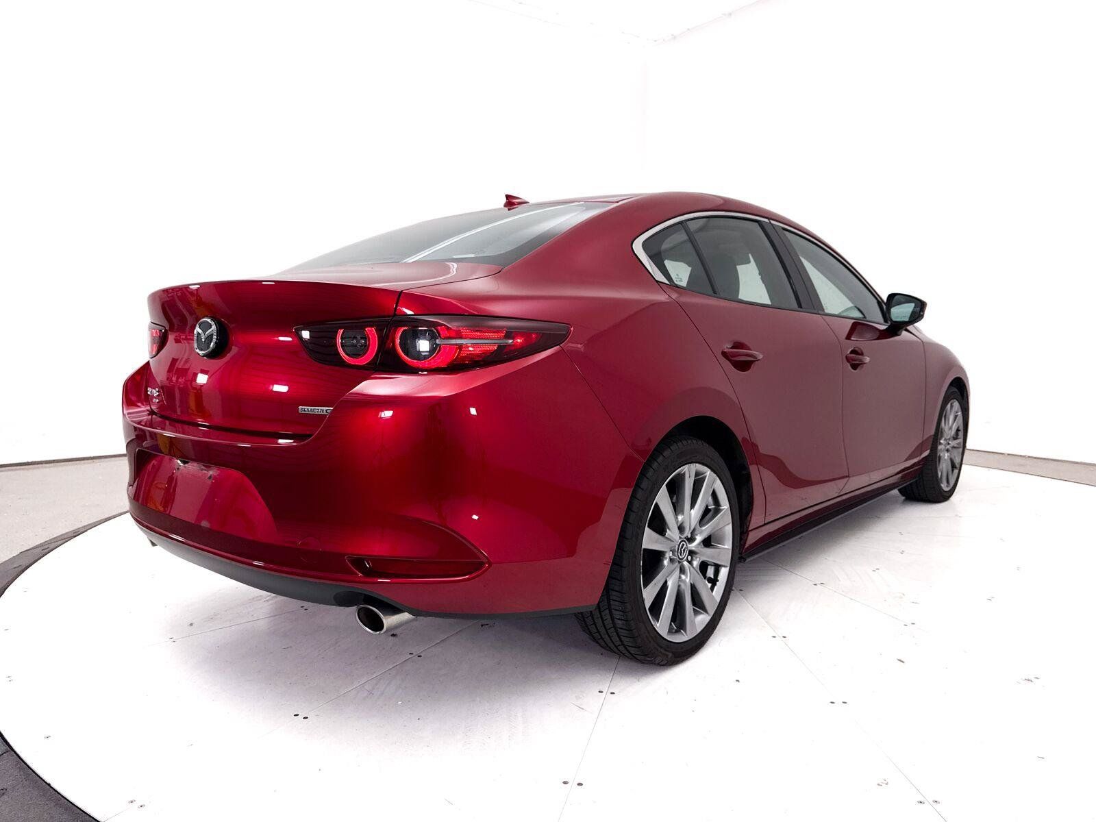 Used 2021 MAZDA MAZDA3 s AWD/4WD image 19