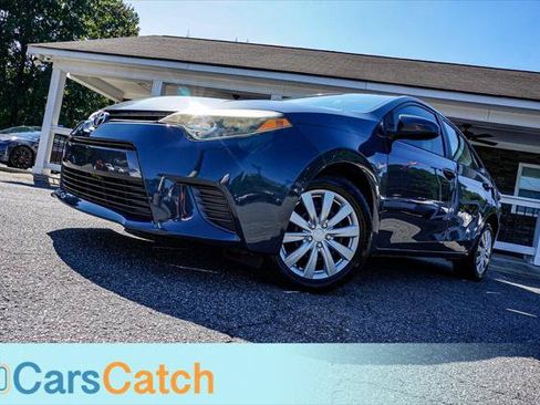 Used 2015 Toyota Corolla LE FWD image 3